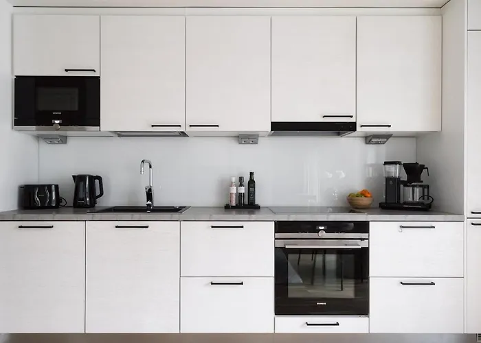 Modern Near Tripla Mall With Gym Access Helsinki