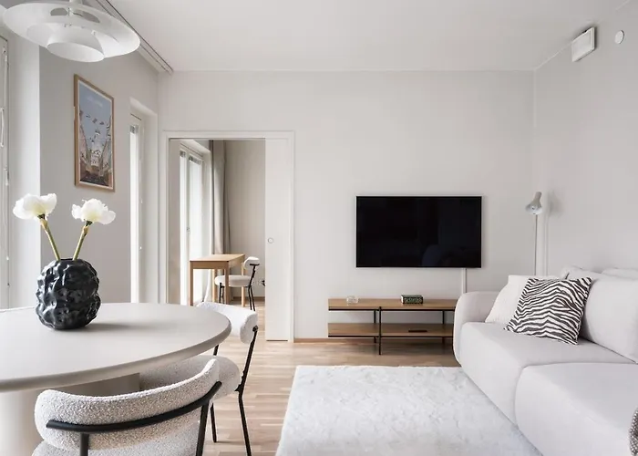 Modern Near Tripla Mall With Gym Access